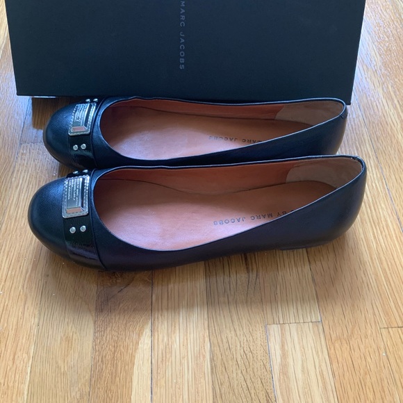 BRAND NEW Marc by Marc Jacobs flats Sz 5 - Picture 5 of 10
